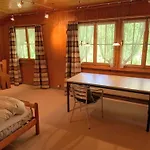 Finkenwiese - Fuer 8 Erwachsene Und 5 By Interhome Zweisimmen